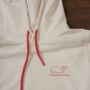 2 Vineyard Vines long sleeve T-shirt hoodies